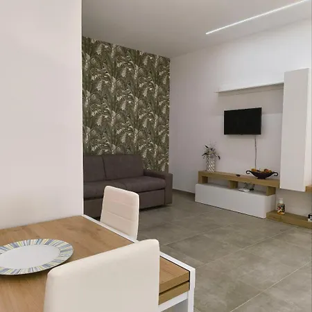 San Tommaso Apartament *