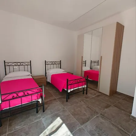 San Tommaso オルトーナ