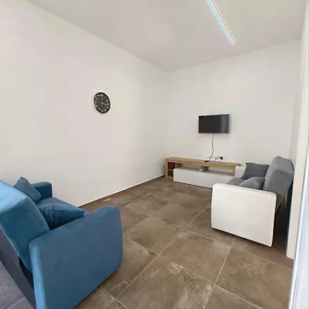 San Tommaso Apartament *